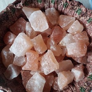 Himalayan Salt chunks💗